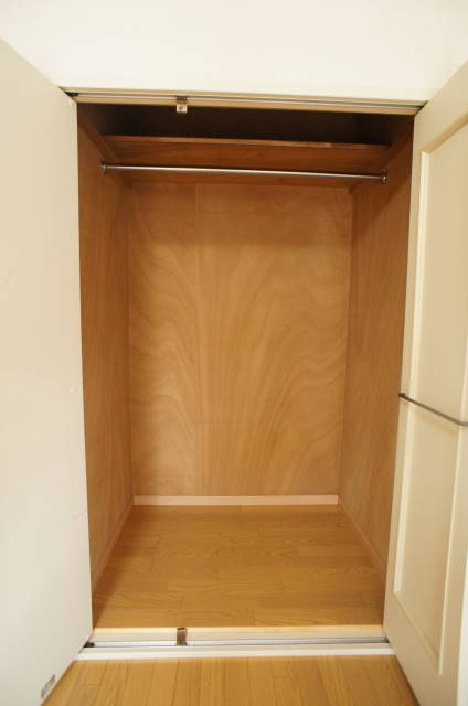 アーバンスクウェアーなかにしＪ棟の収納