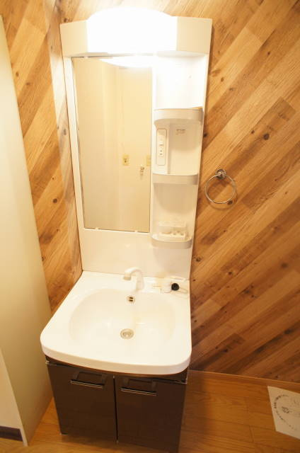 アーバンスクウェアーなかにしＪ棟の洗面所