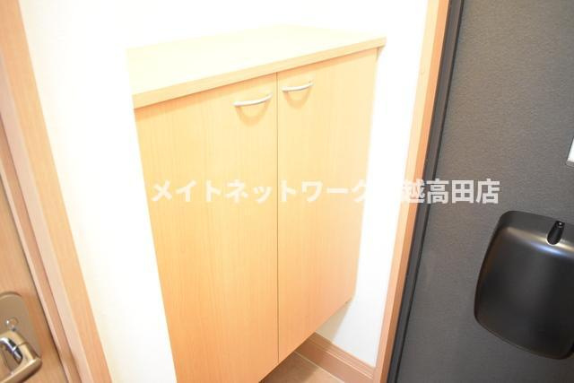 メゾンムーランの設備|シューズボックス
