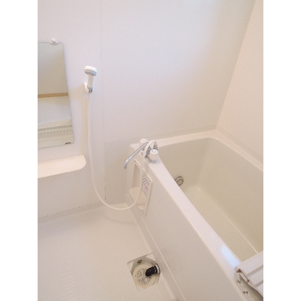 グリーンヒルBの浴室