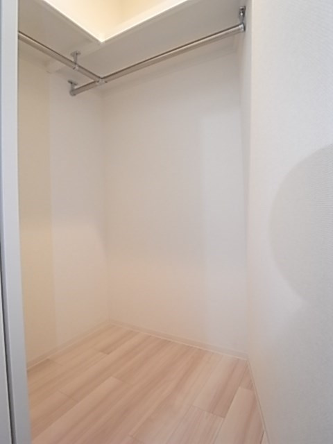 セレニテ神戸元町クレアの収納