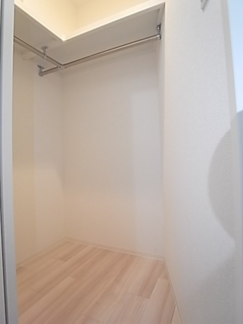 セレニテ神戸元町クレアの収納
