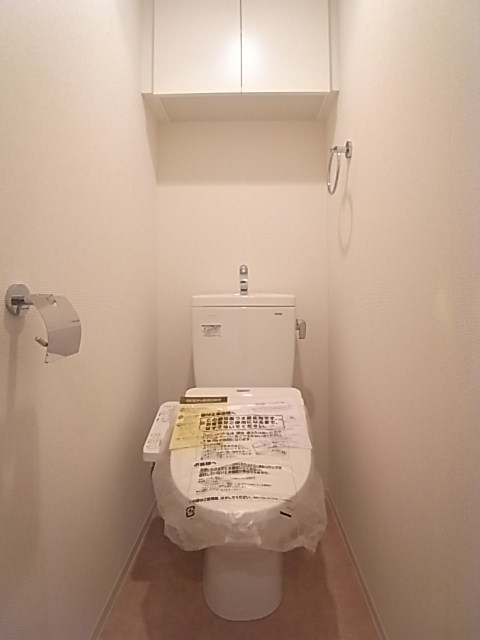 セレニテ神戸元町クレアのトイレ