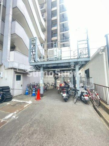 ゼフィール西明石の駐車場|駐車場完備です