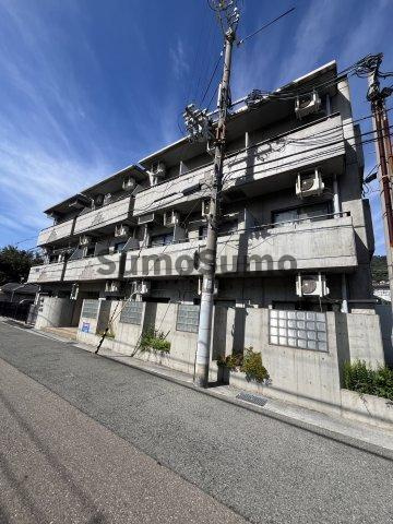 クラッセ岡本の外観