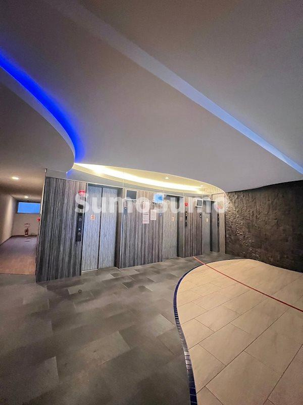セレニテ本町グランデのロビー|建物の内部です