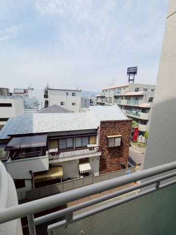 西宮市甲子園口３丁目の賃貸マンションの展望
