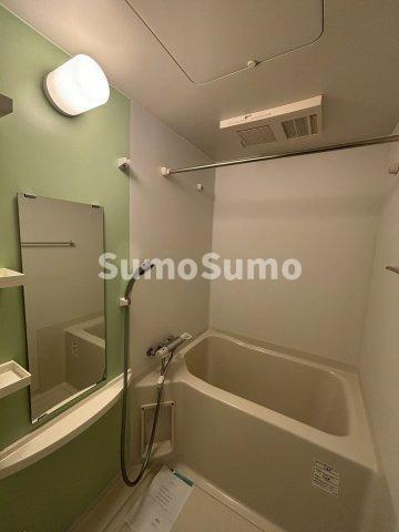 セレニテ本町グランデの浴室