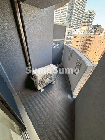 セレニテ本町グランデのバルコニー
