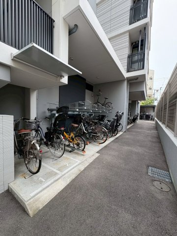 グランカサーレ西明石駅前の駐車場