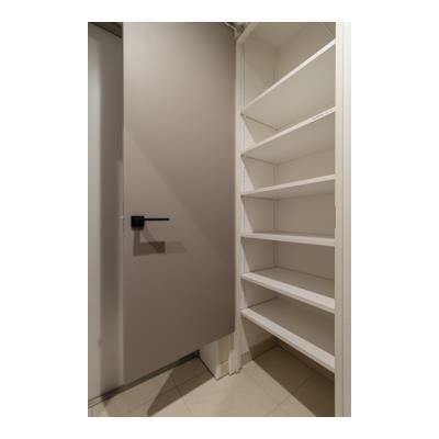 ファレール笹塚の玄関