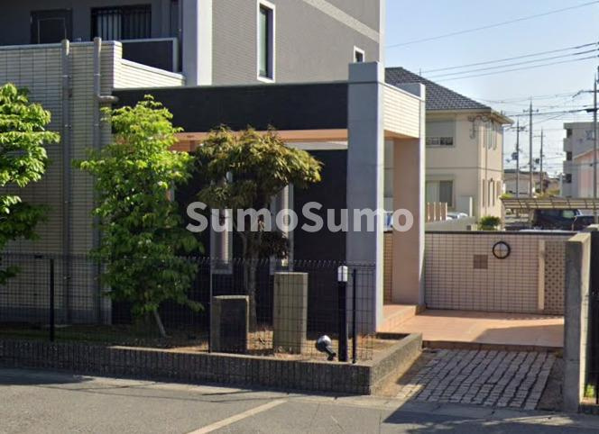 グラン・アビタシオンのエントランス|建物の内部です