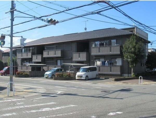 グランディールの外観|外観もきれいです