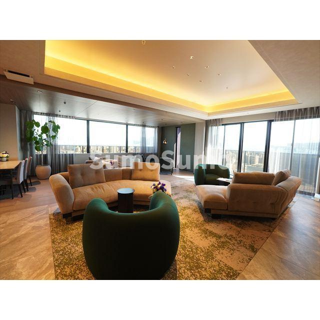 グランドメゾン福岡The Central Luxeのロビー