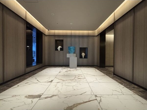 グランドメゾン福岡The Central Luxeのロビー