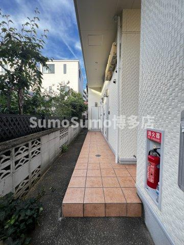 34-倶楽部ハウス"R" のエントランス