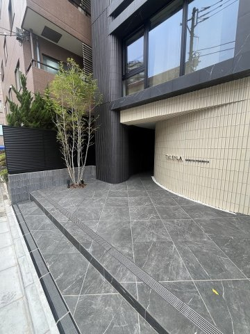 THE SYLA SHIBUYA-TOMIGAYAのエントランス