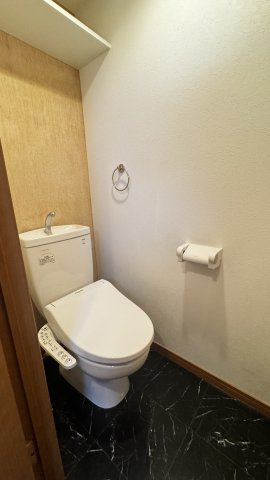 コンフォートベネフィス大橋南Ⅰのトイレ