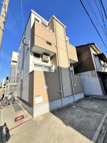 ディアコート吉塚の外観