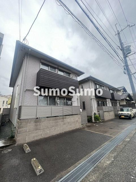 ニド フェリス