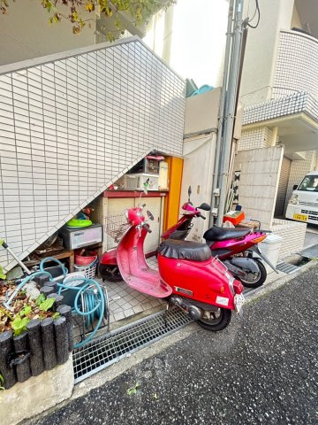 トロントナダのその他共用部分