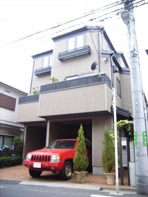 エルミータ表参道の駐車場| 