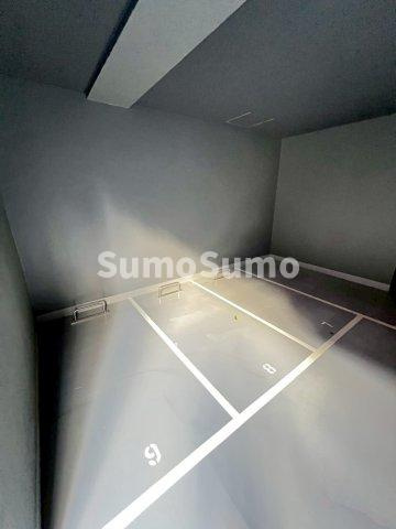 アジールコート池尻大橋の駐車場|車をお持ちの方に嬉しい駐車場付きの物件です
