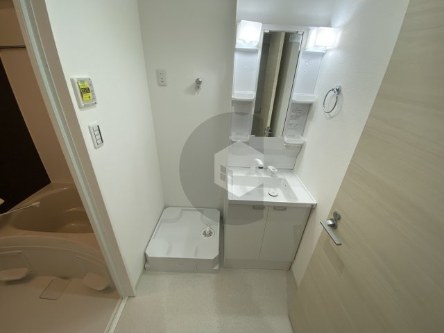 東大阪市衣摺３丁目のアパートの洗面所