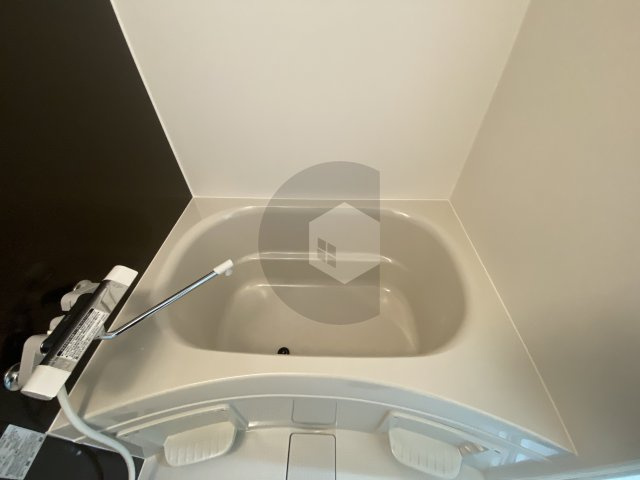 東大阪市衣摺３丁目のアパートの浴室