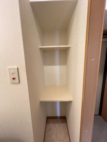 アルティザ博多駅南の収納