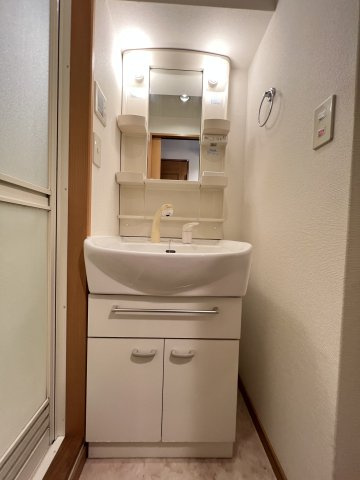 アルティザ博多駅南の洗面所