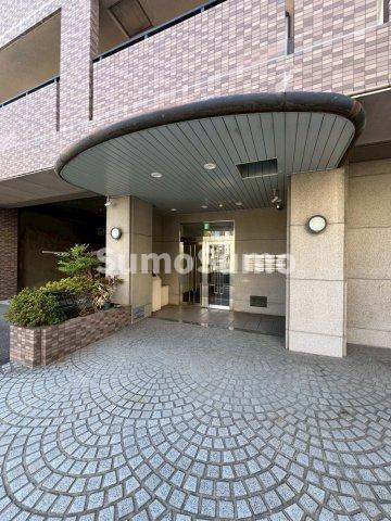 グレイス北河堀のエントランス