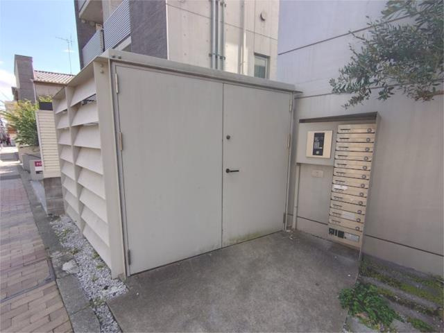 ＭＨ用賀のエントランス| 