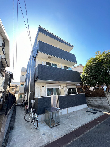 ノイヴェル西本町の外観