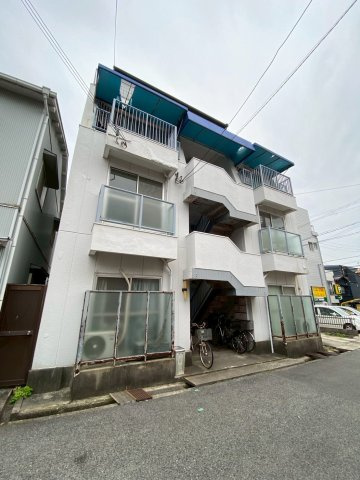 コーポヤマモトの外観