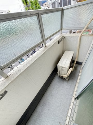 【バルコニー】 | メゾンパークサイドK