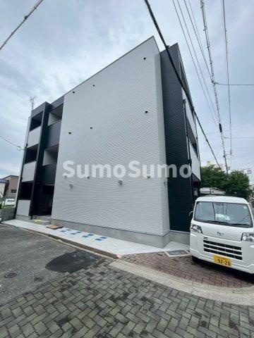 ディレットーレ武庫川の駐車場