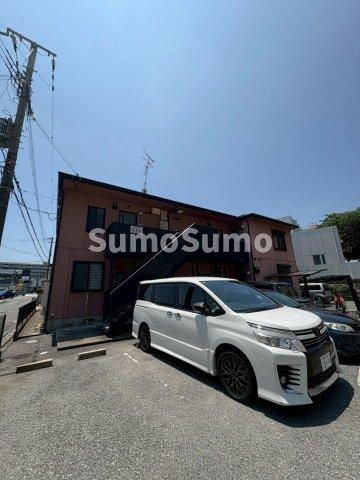 コスモスハイツ星陵台の駐車場|駐車場に車を止められます