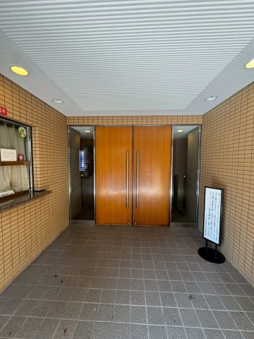 コスモ須磨月見山のロビー