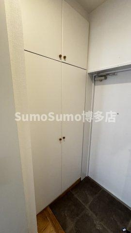 アントゥール薬院の玄関|きれいな玄関です