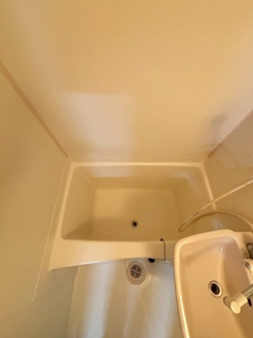ノールプレール新町の浴室