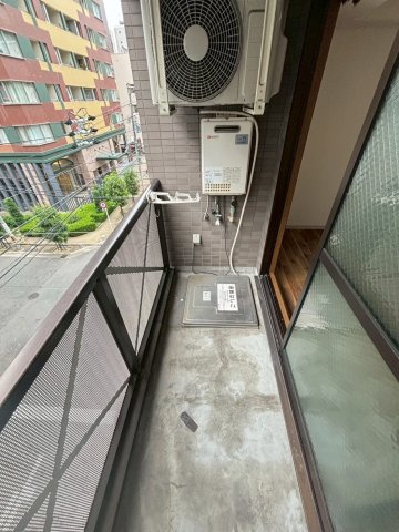 ノールプレール新町のバルコニー