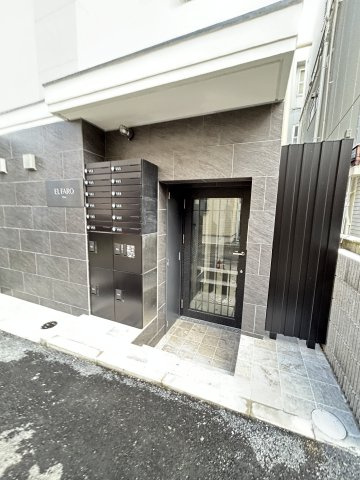 エルファーロ恵比寿のエントランス
