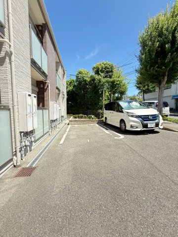 クレイノヴァルトの駐車場|駐車場に車を止められます