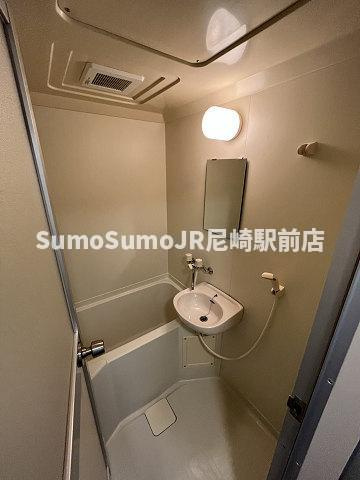 クレセント塚本の浴室|日々の暮らしに欠かせないお風呂です
