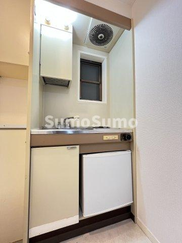 風間マンションのキッチン|お料理しやすいキッチンです