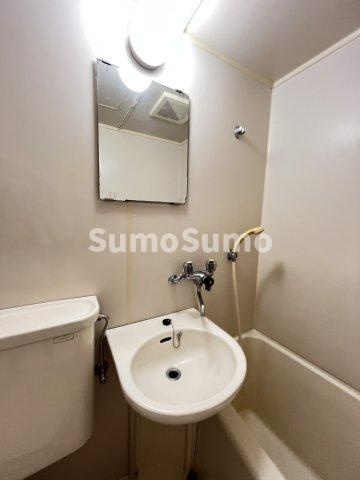 風間マンションの洗面所|使いやすい洗面所です