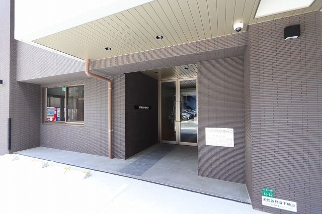 WISTERIA大橋HILOのエントランス