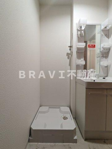 TRICERA Court BRAVI不動産の洗面所|【TRICERA Court】防音対策のされた洗濯パン