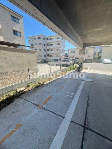 ドリームハイツ3の駐車場